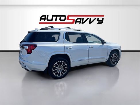 Used 2023 GMC Acadia Denali w/ Denali Ultimate Package image 7