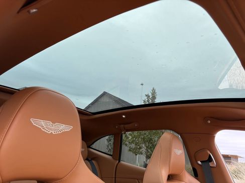 Used 2024 Aston Martin DBX 707 image 15