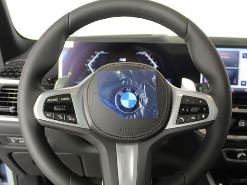 New 2026 BMW X5 xDrive40i w/ M Sport Package image 14