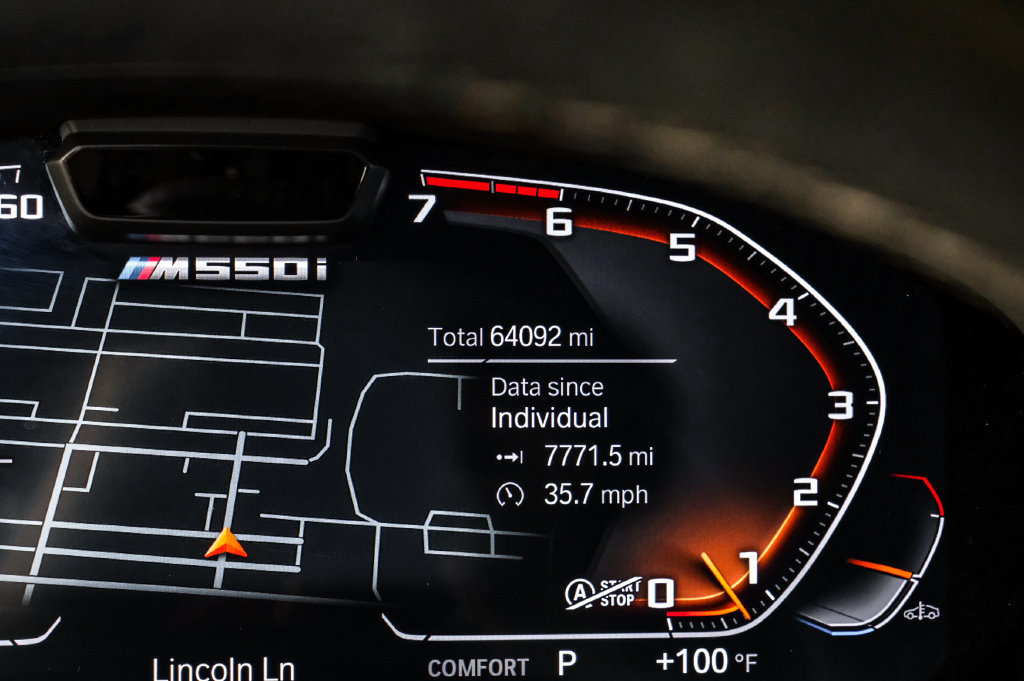 Used 2021 BMW M550i xDrive w/ Executive Package AWD/4WD image 19