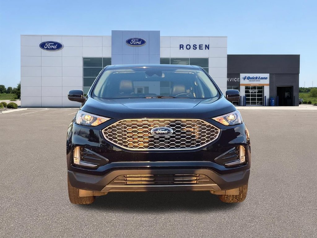 Certified 2024 Ford Edge SEL w/ Convenience Package AWD/4WD image 8