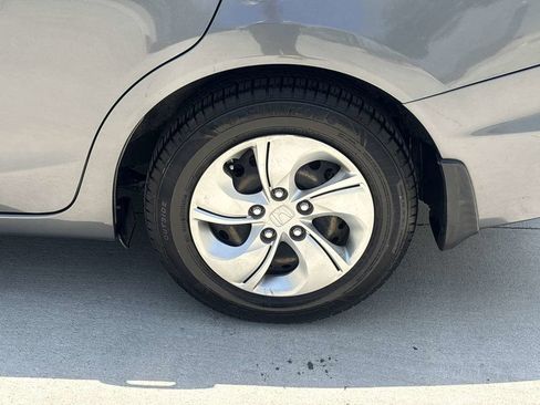 Used 2013 Honda Civic LX image 7