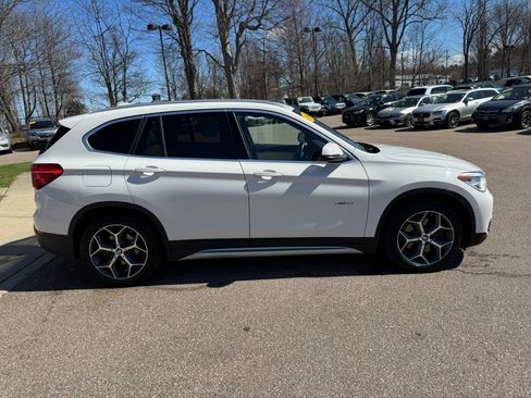 Used 2016 BMW X1 xDrive28i AWD/4WD image 8