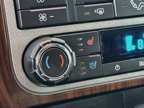 Used 2012 Ford F350 Lariat w/ Lariat Interior Pkg AWD/4WD image 19