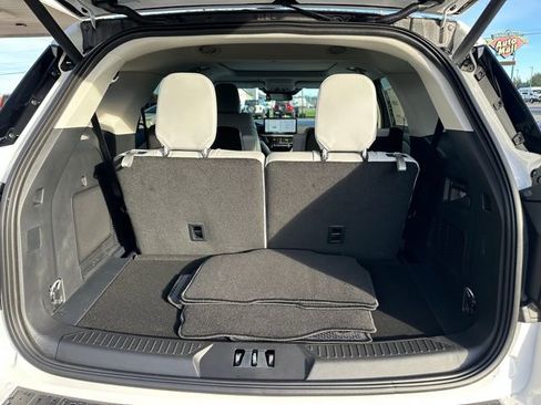New 2026 Ford Explorer Platinum w/ LUX Leather Package image 25