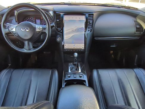 Used 2016 INFINITI QX70 AWD image 19