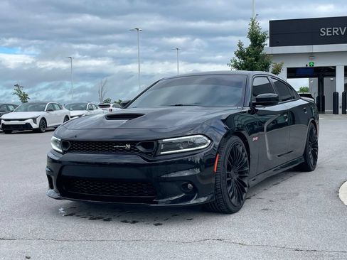 Used 2023 Dodge Charger Scat Pack w/ Dynamics Package RWD image 3