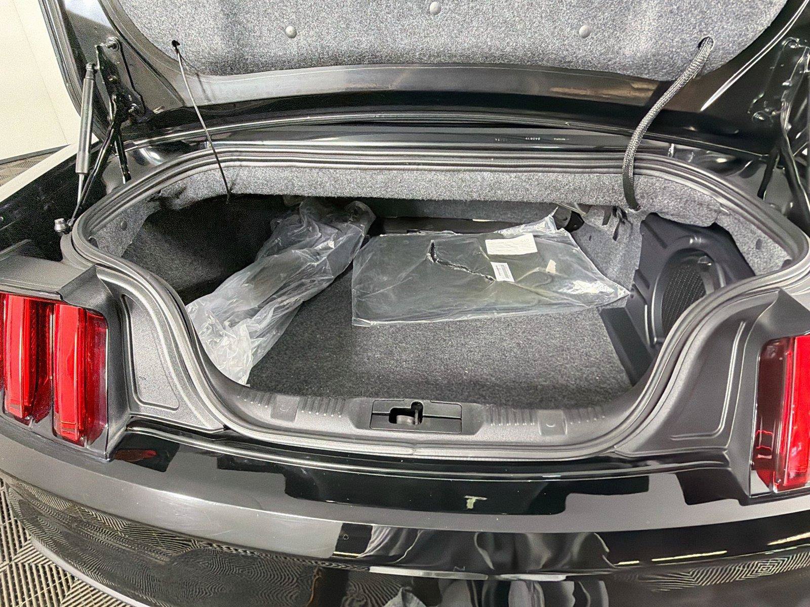 Used 2015 Ford Mustang GT Premium w/ Equipment Group 401A RWD image 14