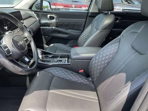 Certified 2023 Kia Sorento SX AWD/4WD image 23
