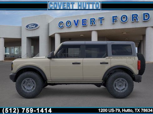 New 2025 Ford Bronco w/ Sasquatch Package image 3