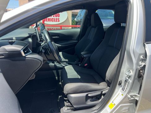 Used 2020 Toyota Corolla SE FWD image 12