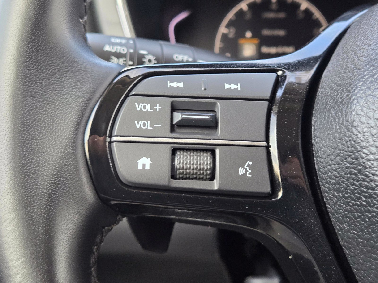 Certified 2025 Honda Pilot EX-L image 26