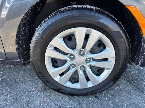 Used 2025 Kia Soul LX image 31