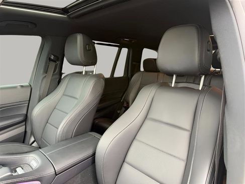 Used 2020 Mercedes-Benz GLS 450 4MATIC image 18