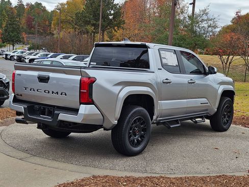 New 2025 Toyota Tacoma SR5 image 7