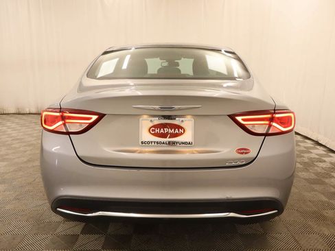 Used 2015 Chrysler 200 Limited FWD image 5
