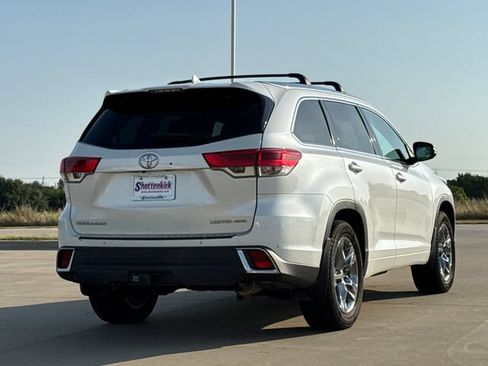 Used 2018 Toyota Highlander Limited Platinum AWD/4WD image 7