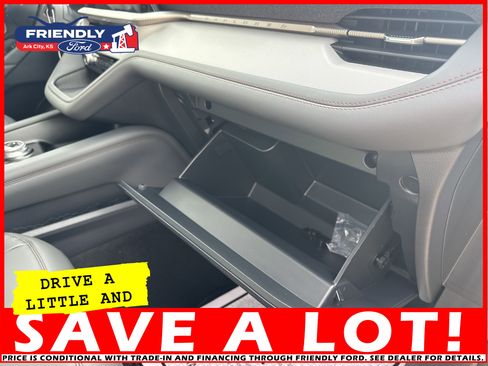 New 2026 Ford Explorer Active w/ Active Comfort Package image 40