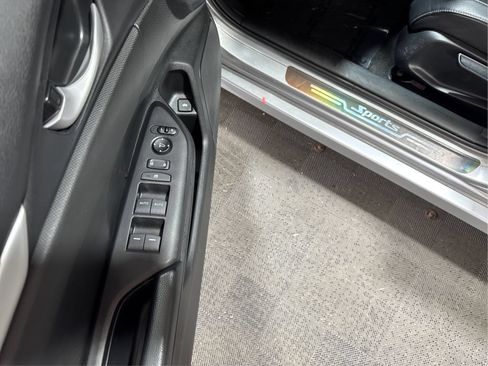 Used 2021 Honda Civic Sport image 29