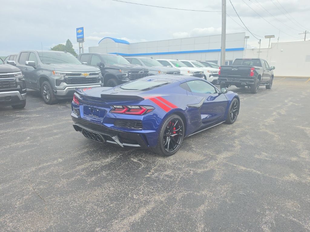 New 2027 Chevrolet Corvette Grand Sport w/ Z52 Sport Performance Package RWD image 7