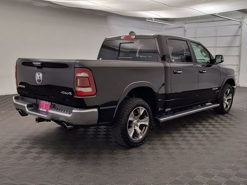 Used 2019 RAM 1500 Laramie AWD/4WD image 9