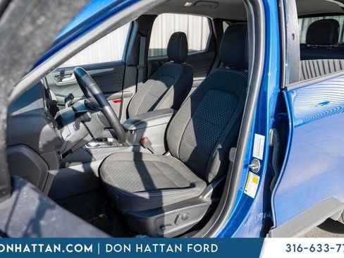 Used 2023 Ford Escape Active w/ Tech Pack #2 AWD/4WD image 4
