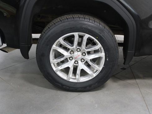 Used 2020 GMC Sierra 1500 SLT w/ SLT Premium Package image 16