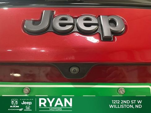 Used 2023 Jeep Compass Trailhawk w/ Trailhawk Elite Group AWD/4WD image 52