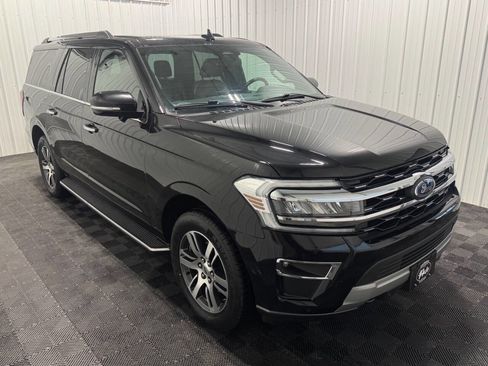 Used 2022 Ford Expedition Max Limited image 2