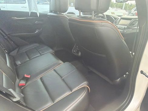 Used 2014 Chevrolet Impala LTZ FWD image 12