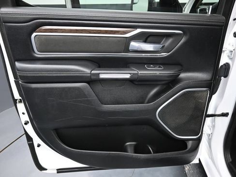 Used 2020 RAM 1500 Laramie AWD/4WD image 23