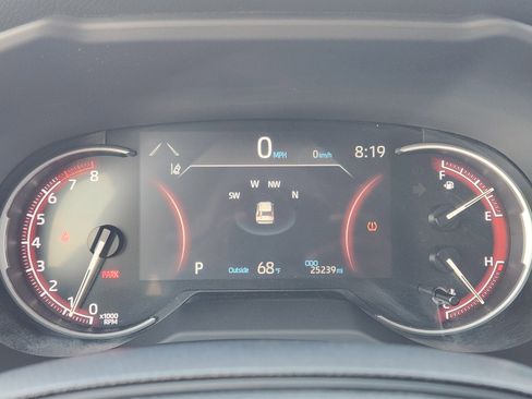 Used 2025 Toyota RAV4 LE image 12