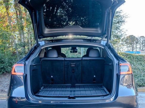 Used 2024 Tesla Model Y Long Range image 24