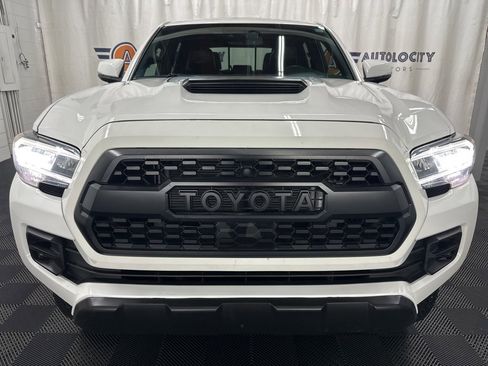 Used 2023 Toyota Tacoma TRD Pro image 3