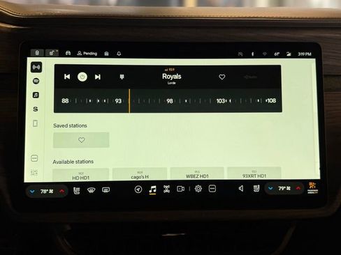 Used 2022 Rivian R1T Launch Edition AWD/4WD image 31