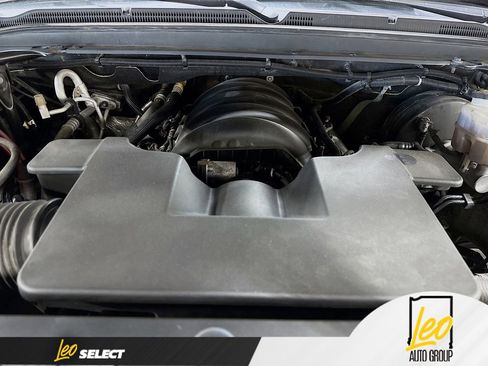 Used 2018 Chevrolet Tahoe Premier image 34