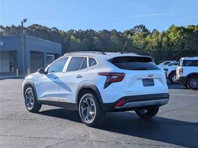 New 2026 Chevrolet Trax LT w/ Driver Confidence Package