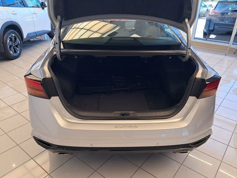 New 2025 Nissan Altima 2.5 SR w/ SR Premium Package image 24