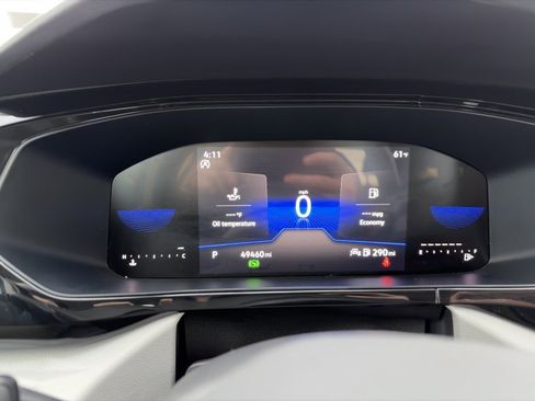 Used 2024 Volkswagen Taos S image 17