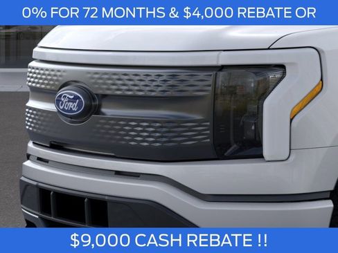 New 2025 Ford F150 Lightning XLT image 17