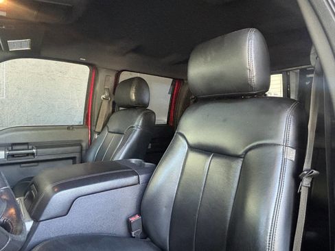 Used 2015 Ford F350 Lariat w/ Chrome Package image 15