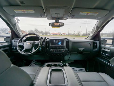 Used 2019 Chevrolet Silverado 2500 W/T w/ WT Convenience Package AWD/4WD image 14