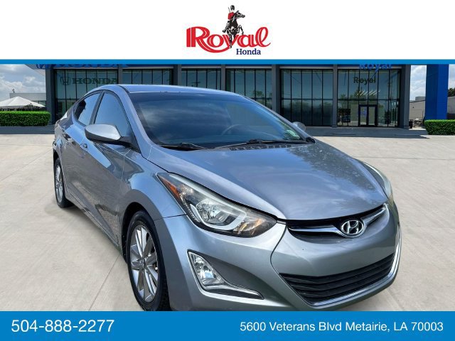Used 2015 Hyundai Elantra SE w/ Option Group 02 FWD image 1
