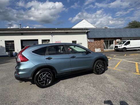 Used 2016 Honda CR-V SE image 6