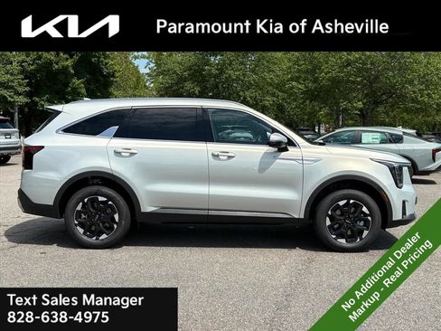 New 2026 Kia Sorento S AWD/4WD image 6