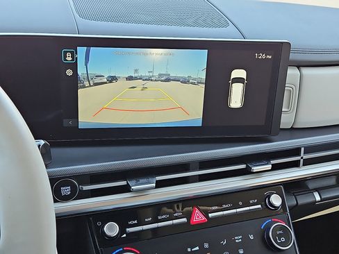 Used 2025 Hyundai Santa Fe SEL image 15