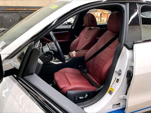 Used 2023 BMW i4 eDrive35 RWD image 28