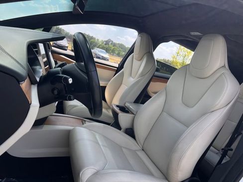 Used 2019 Tesla Model X 75D AWD/4WD image 12