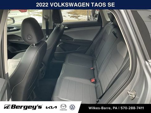 Used 2022 Volkswagen Taos SE AWD/4WD image 15