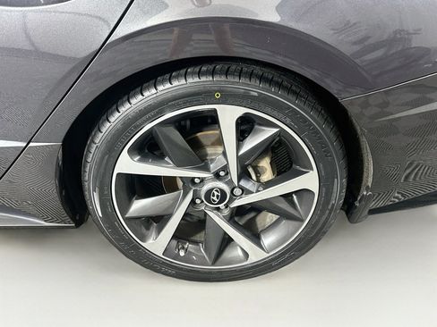 Used 2021 Hyundai Sonata SEL Plus w/ Tech Package FWD image 11